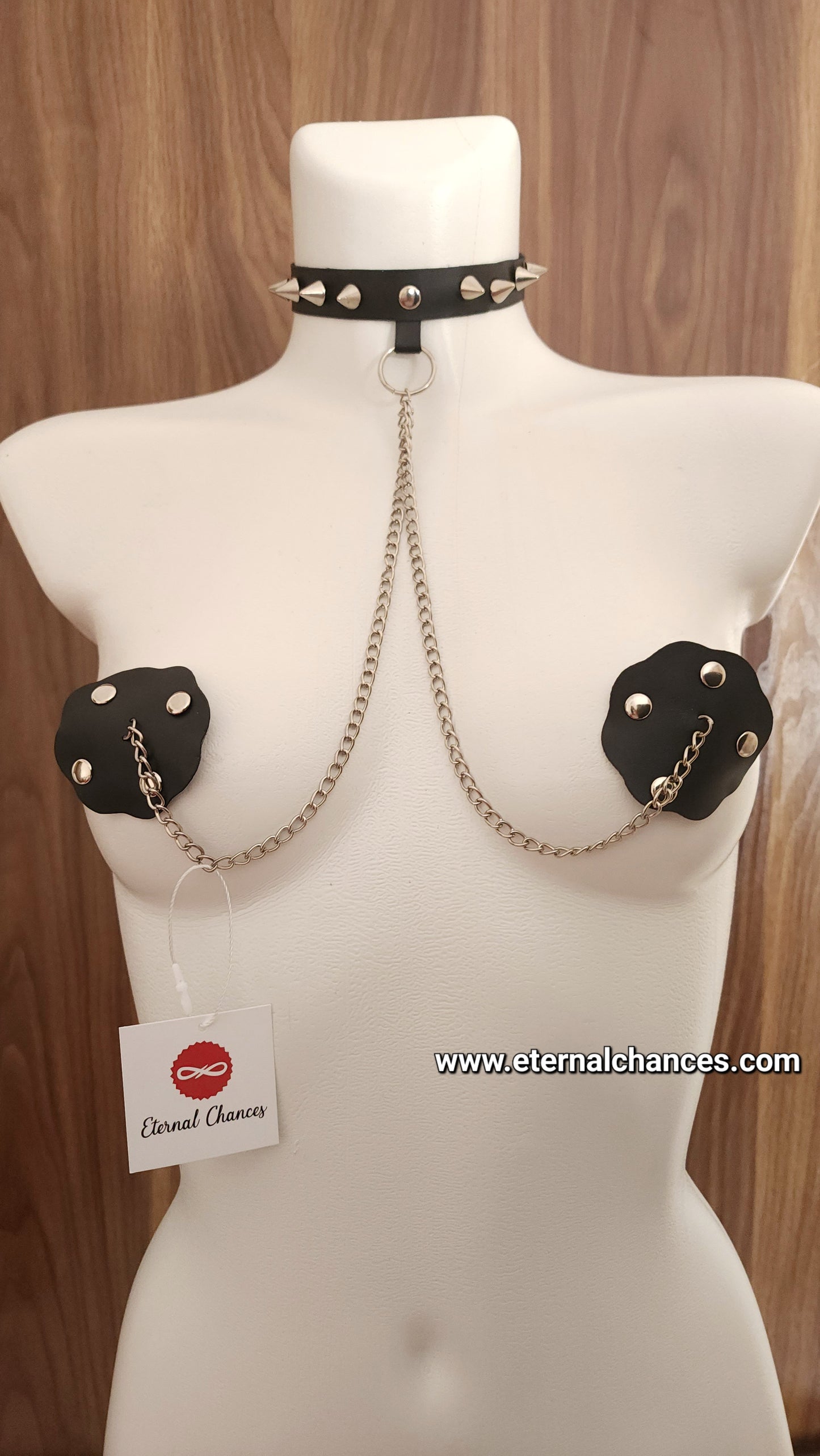 Accessoire choker cache-tétons