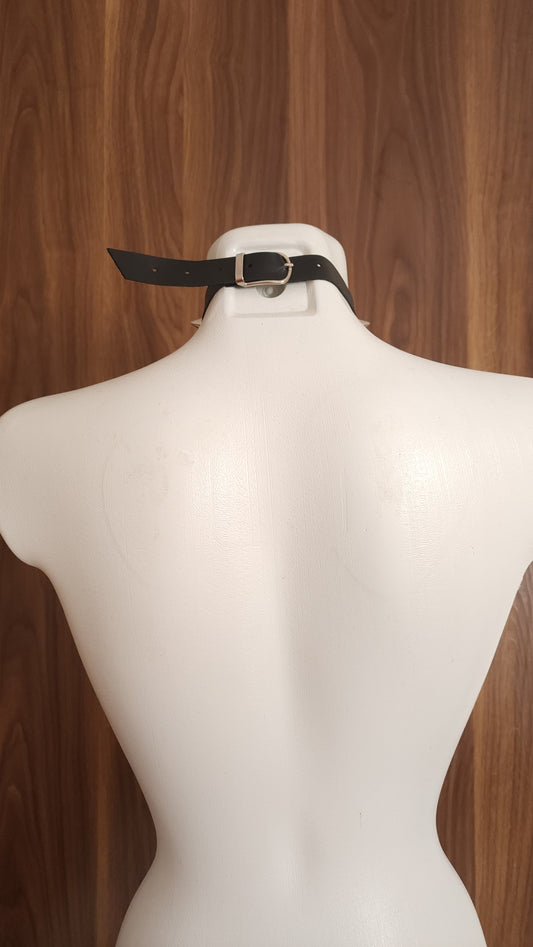 Accessoire choker cache-tétons