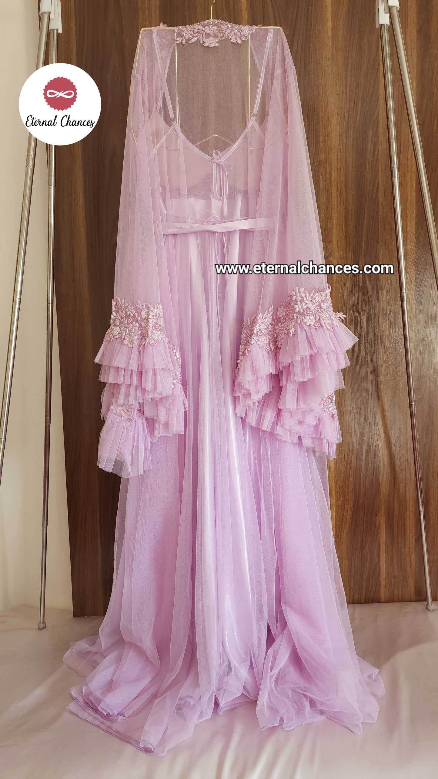 Ensemble long Lilas Déshabillé + Nuisette en Satin & Tulle Brodé – Édition Royale (taille standard)
