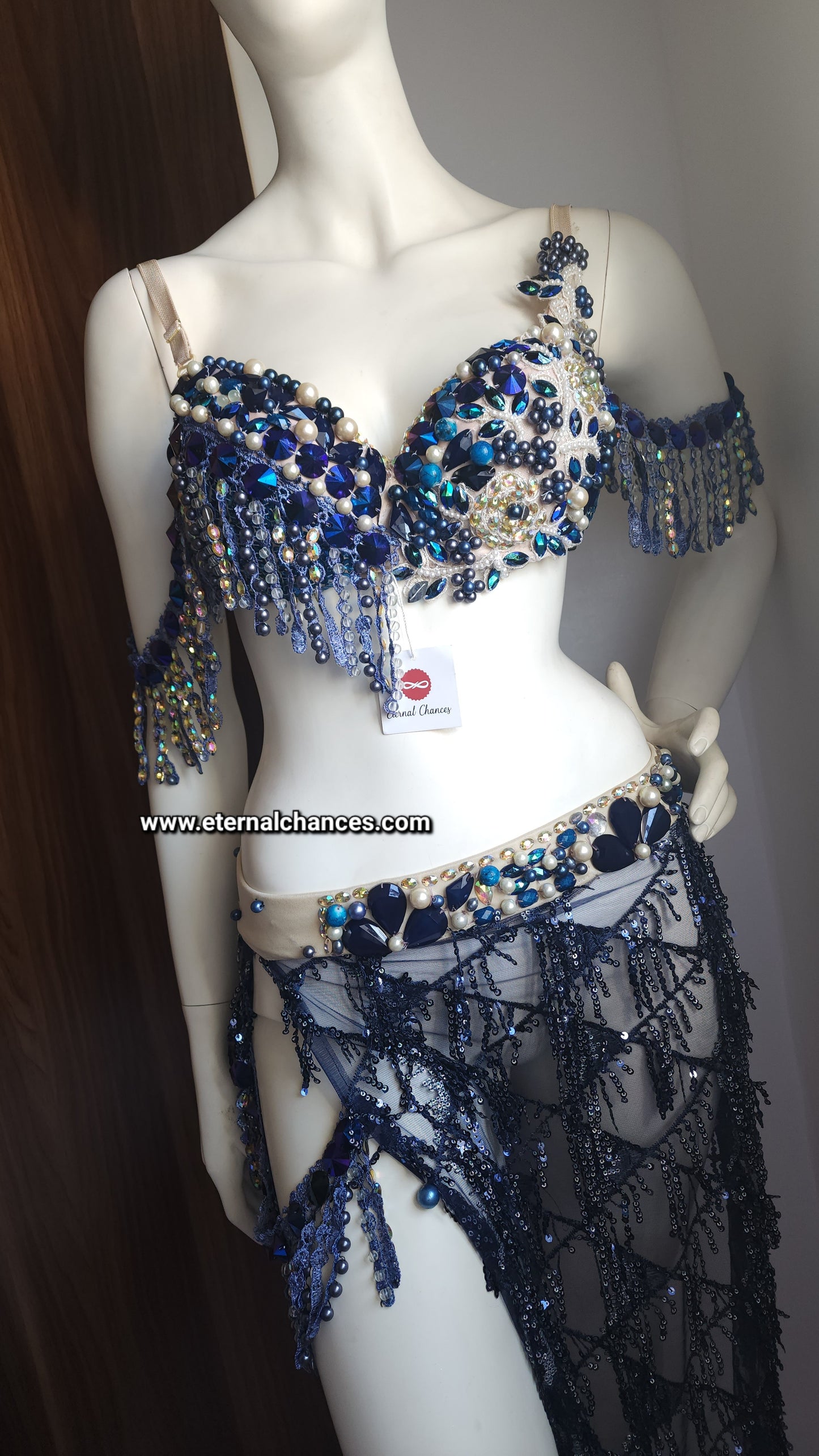 Ensemble professionnel danse orientale haute qualité Taille standard (Bonnet 75/80 B/C)