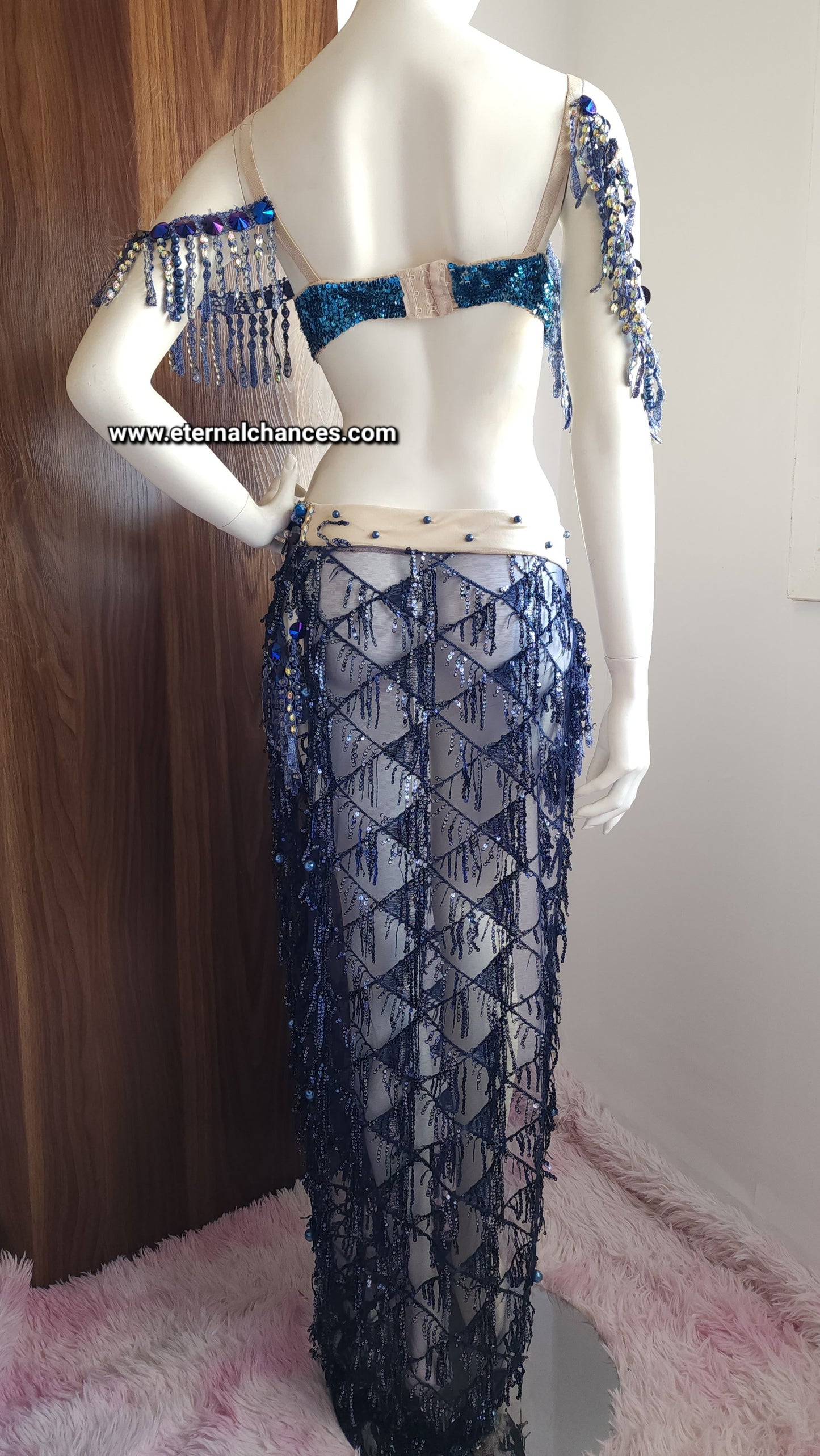 Ensemble professionnel danse orientale haute qualité Taille standard (Bonnet 75/80 B/C)