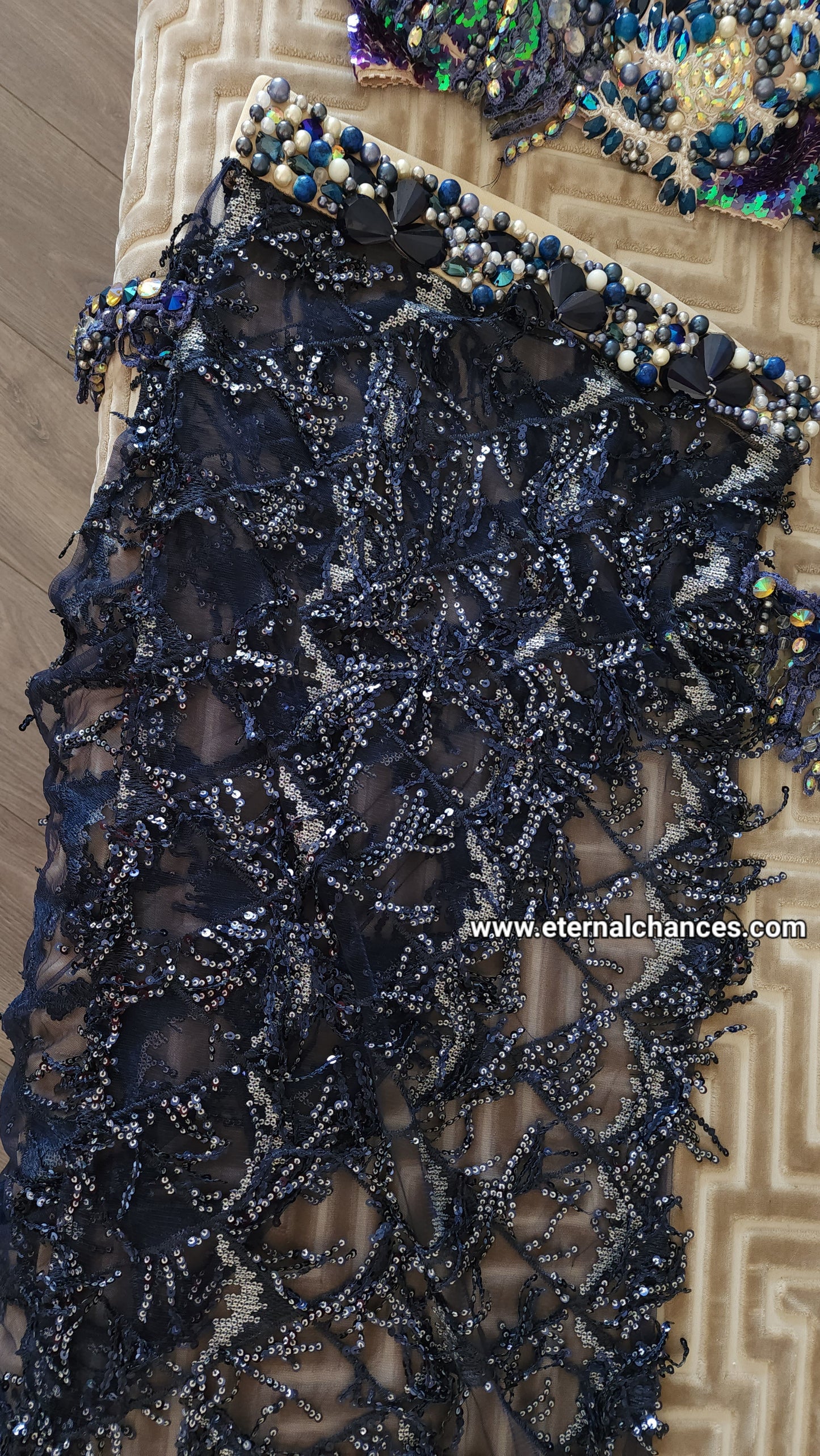 Ensemble professionnel danse orientale haute qualité Taille standard (Bonnet 75/80 B/C)