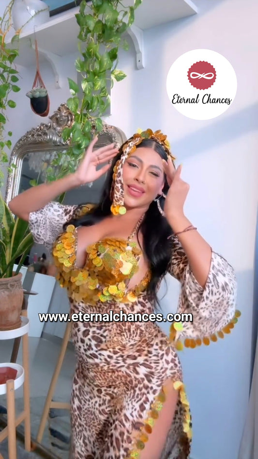 Ensemble danse orientale 3 pièces disponible en taille standard et en Grande taille