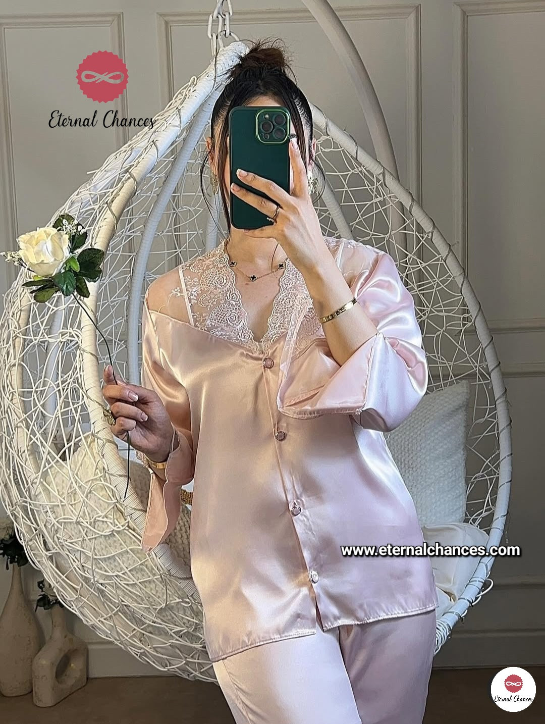 Pyjama satin dentelle Taille M L XL