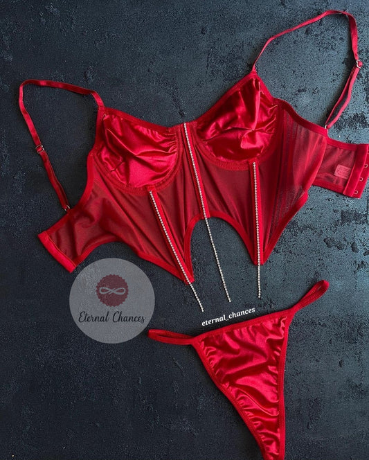 Ensemble détaillé en strass + Masque yeux Tailles S - M - L - XL