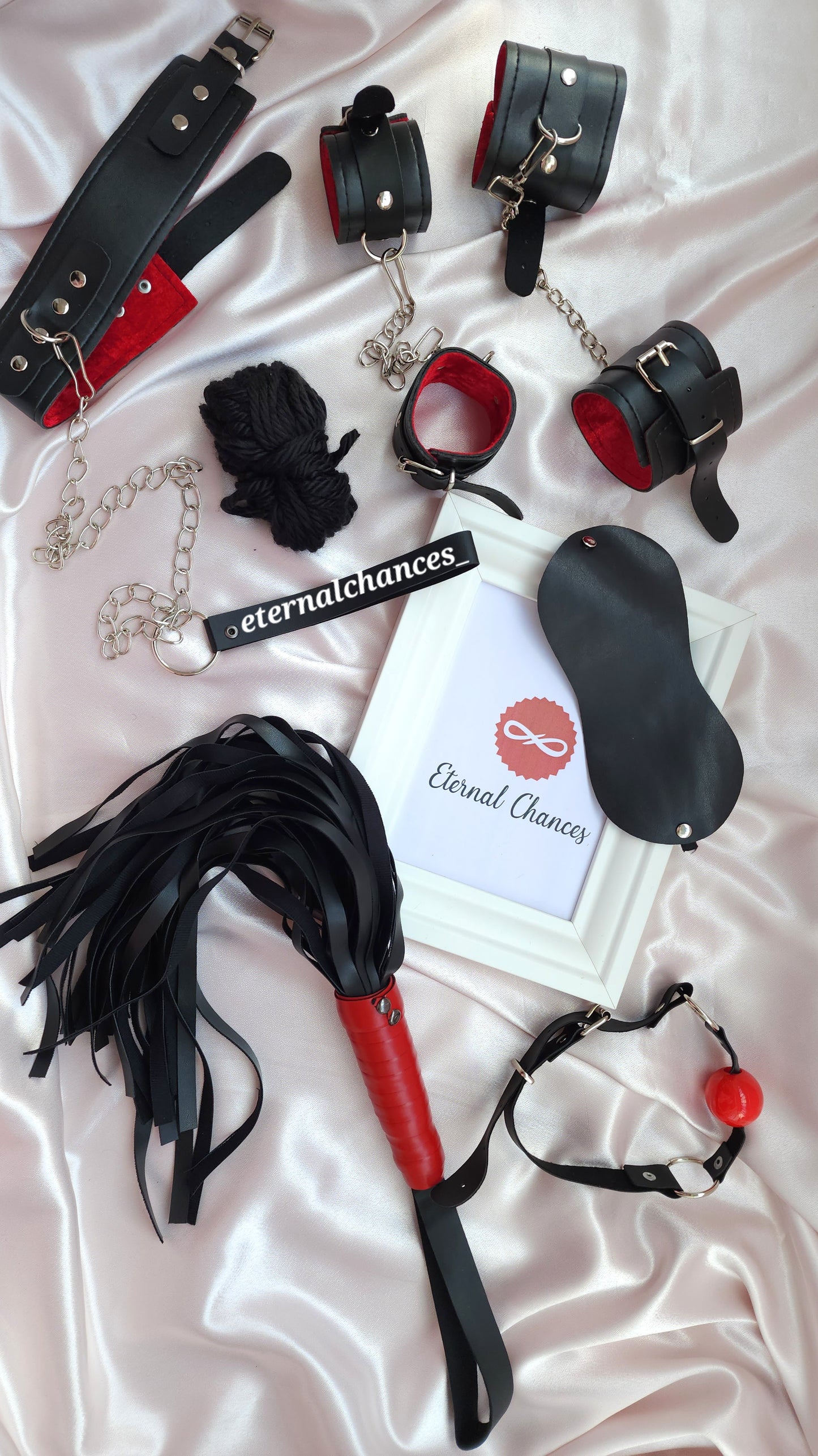 Pack simili cuir BDSM 7 pièces