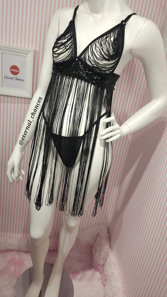 Nuisette à franges + tanga disponible en 3 tailles S + M + L