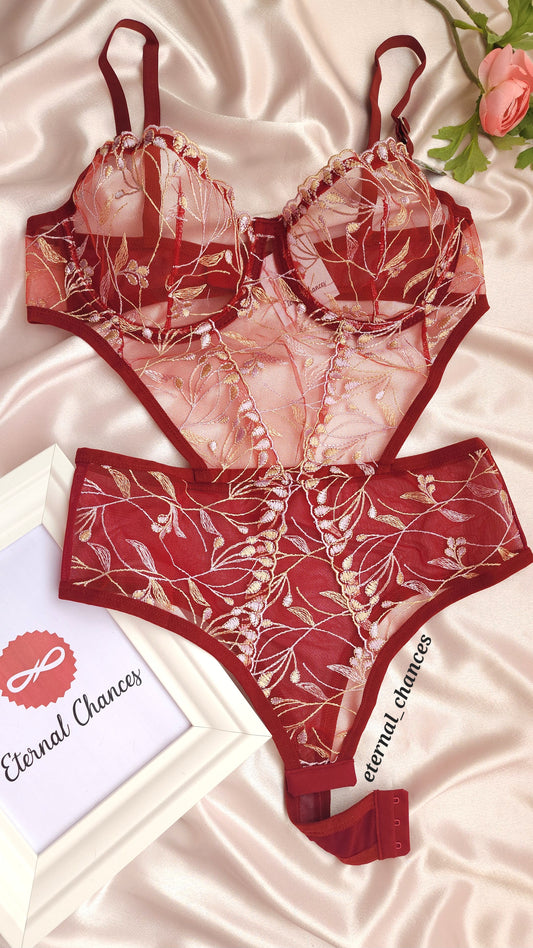 Body-lingerie transparent en dentelle brodée 3 tailles S-75B / M-80B / L-85B