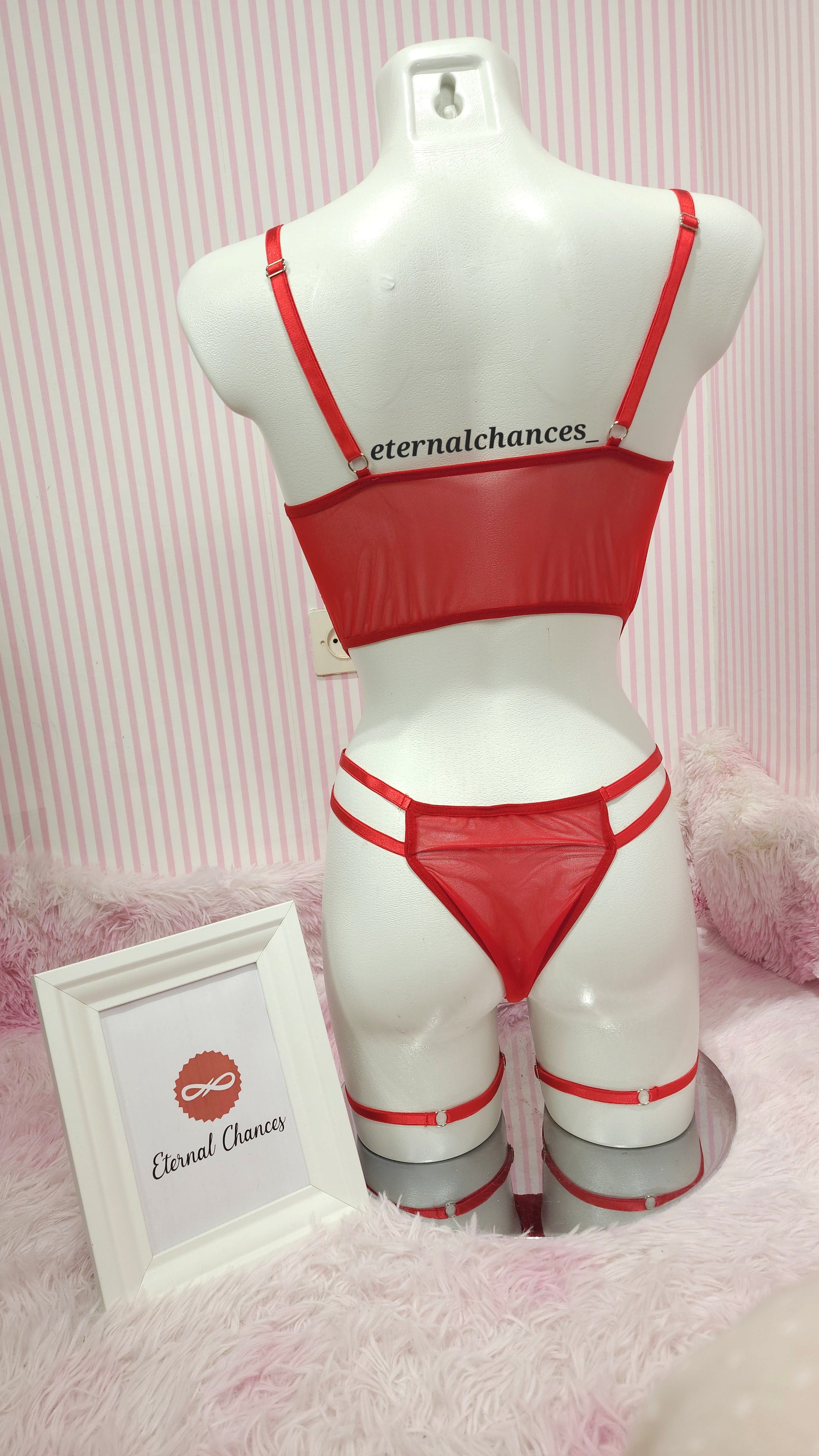 Ensemble Déshabillé 3 pièces dentelle 2 tailles SM + LXL
