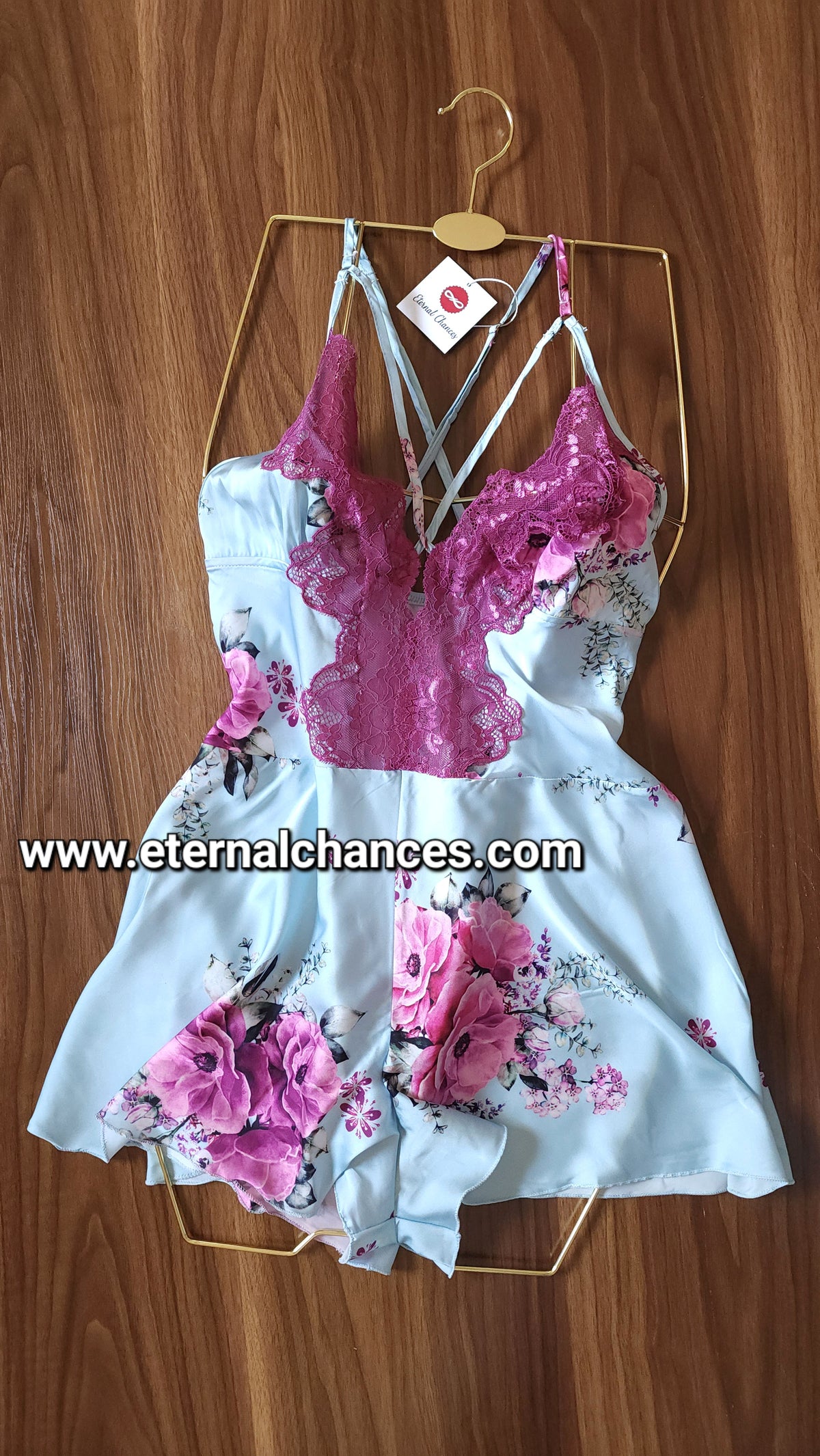 Combinaison en satin et dentelle Taille M - L - XL