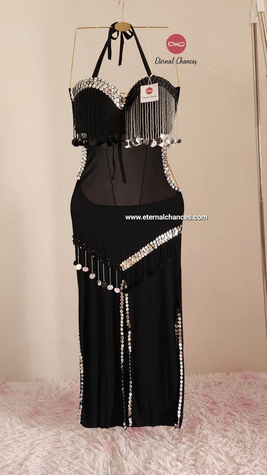 Tenue noir argenté danse orientale taille standard