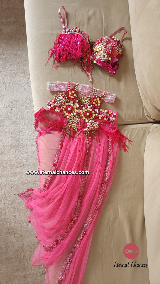 Ensemble professionnel danse orientale haute qualité Taille standard (Bonnet 75/80 B/C)