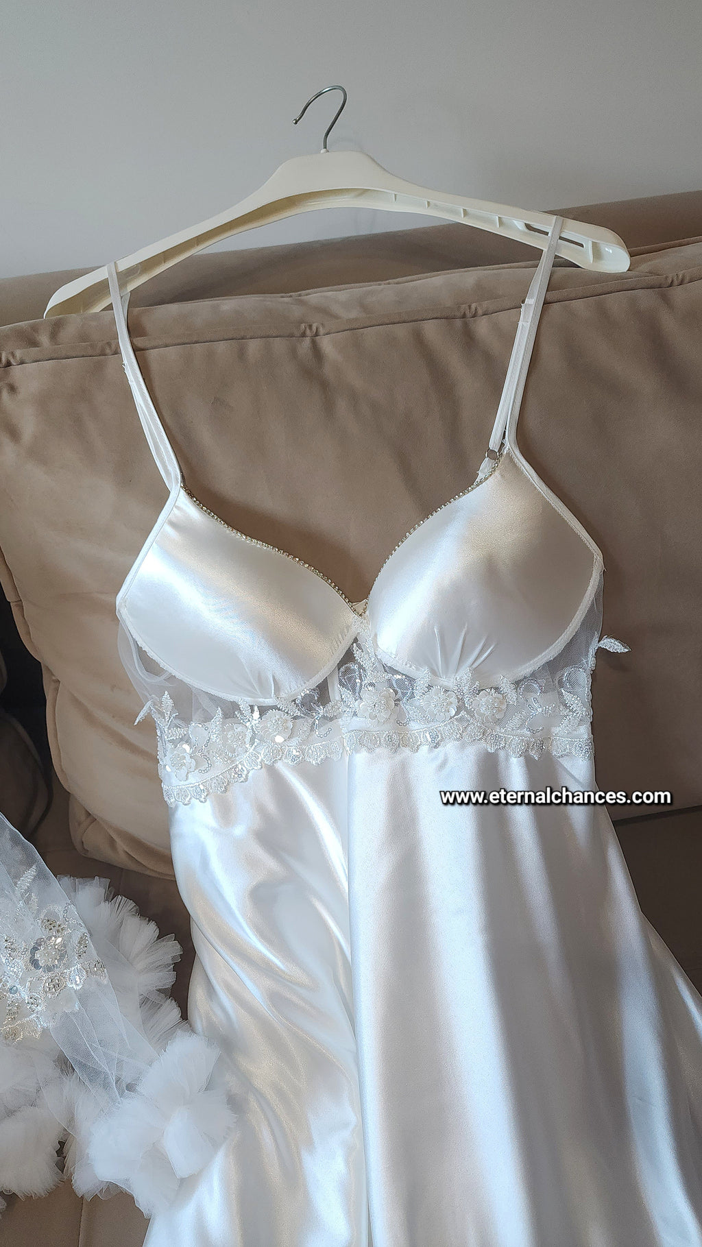 Édition Royale - Ensemble long blanc déshabillé + Nuisette (taille standard ajustable)