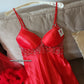 Édition Royale - Ensemble long rouge déshabillé + Nuisette (taille standard)