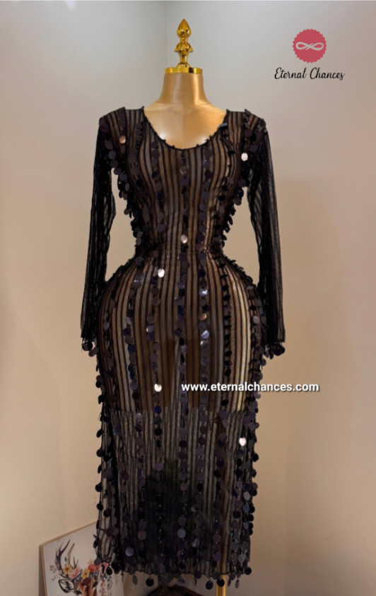 Tenue de danse orientale détaillé en noir Grande Taille 3XL4XL