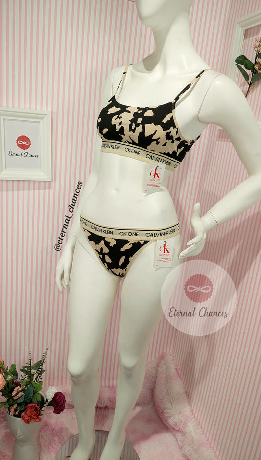 Ensemble "Calvin Klein ONE" rembourré S